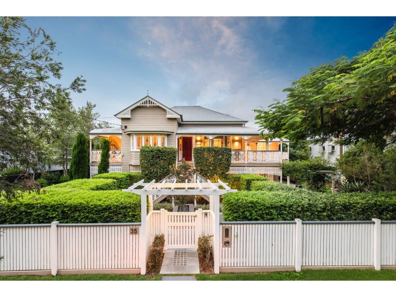 35 Marlborough St, Sherwood QLD 4075
