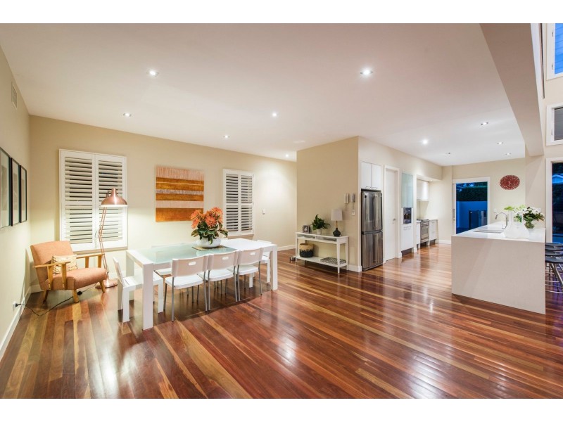 35 Marlborough St, Sherwood QLD 4075