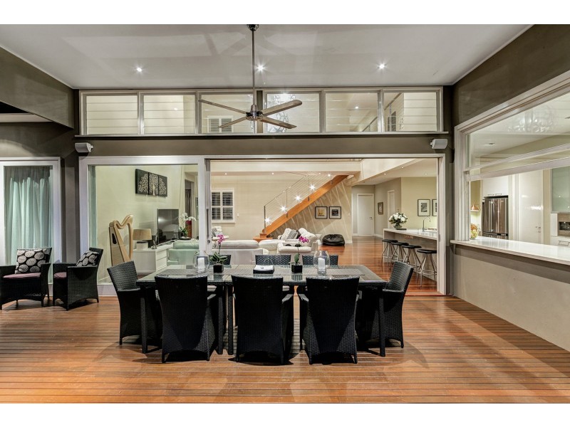 35 Marlborough St, Sherwood QLD 4075