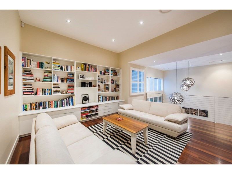 35 Marlborough St, Sherwood QLD 4075