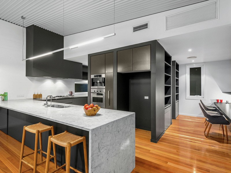 95 Siemon Street, Auchenflower QLD 4066