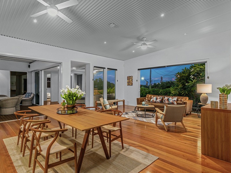 95 Siemon Street, Auchenflower QLD 4066