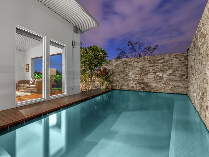 95 Siemon Street, Auchenflower QLD 4066