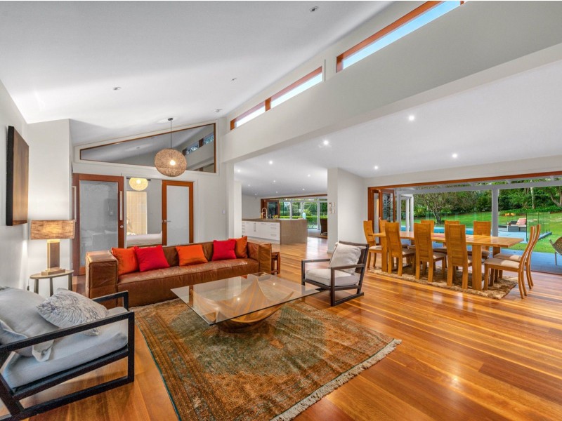 9 Ningana Street, Fig Tree Pocket QLD 4069