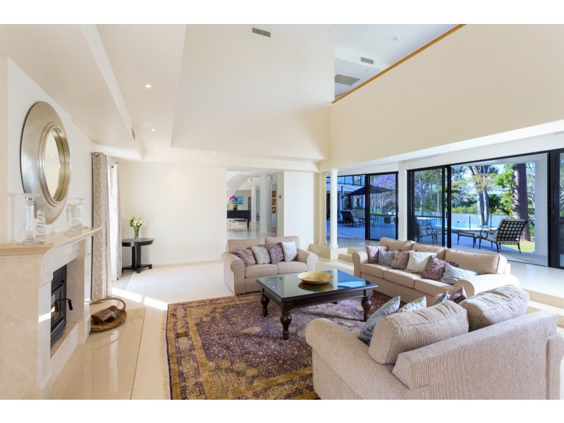36 Needham Street, Fig Tree Pocket QLD 4069