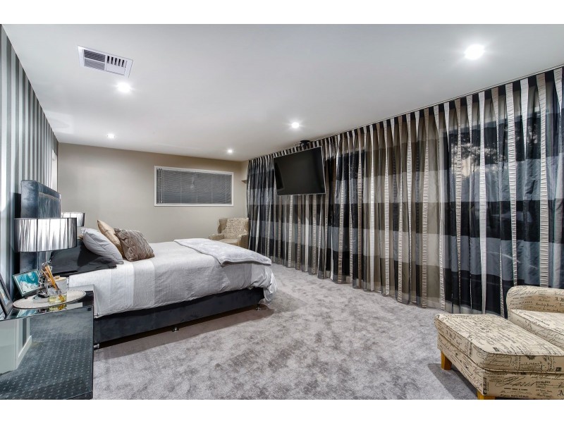 12 Morley Street, Chelmer QLD 4068