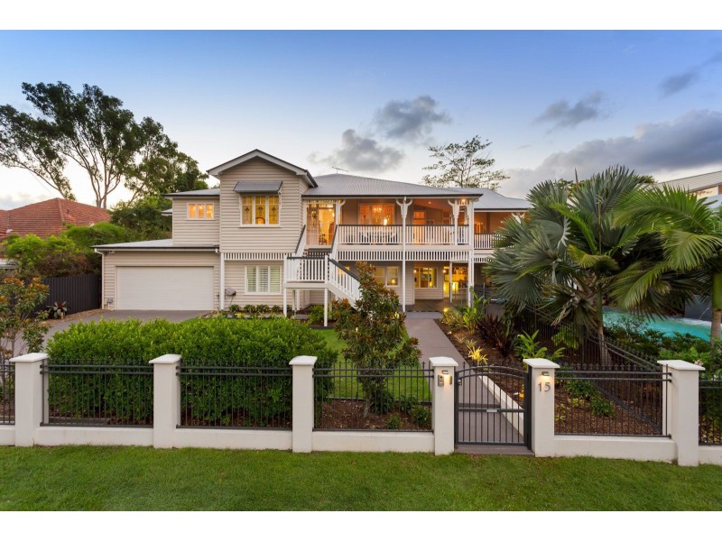 15 Neulans Road, Indooroopilly QLD 4068