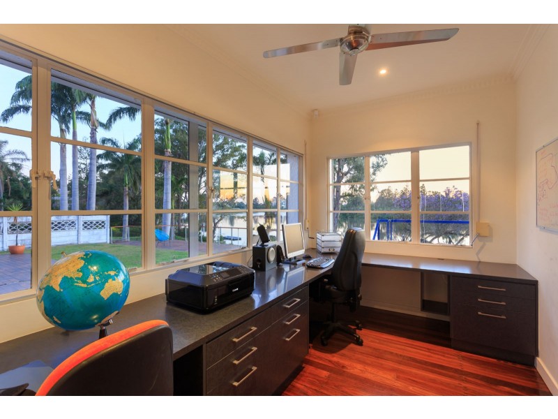 24 Astolat Street, Yeronga QLD 4104