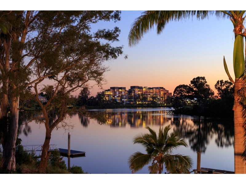 24 Astolat Street, Yeronga QLD 4104