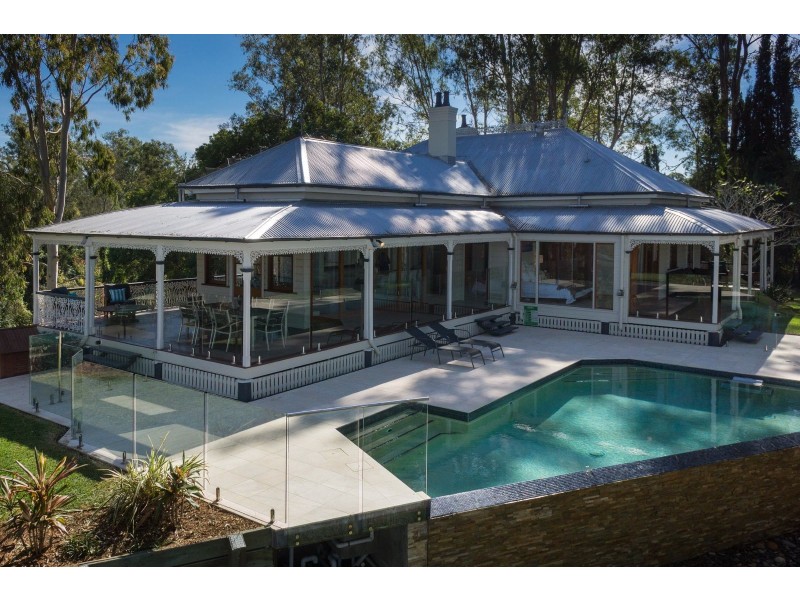 38a Scenic Road, Kenmore QLD 4069
