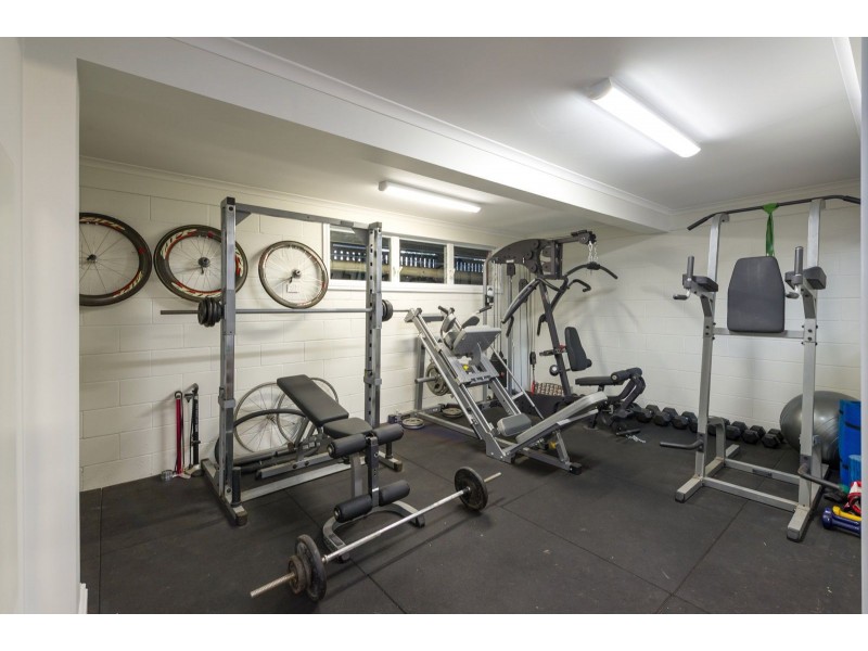 38a Scenic Road, Kenmore QLD 4069