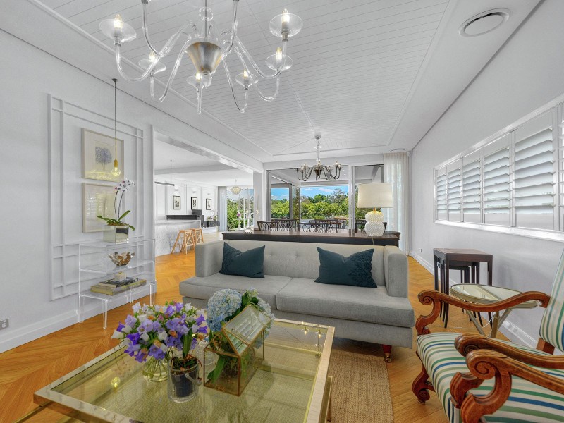 65 Brisbane Corso, Fairfield QLD 4103