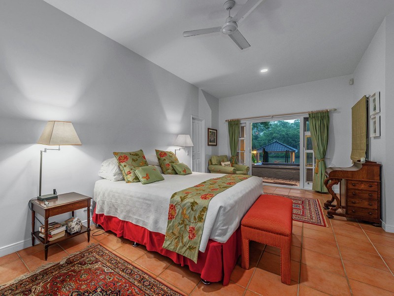 127 Laurel Avenue, Chelmer QLD 4068