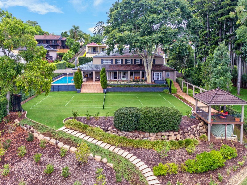 127 Laurel Avenue, Chelmer QLD 4068