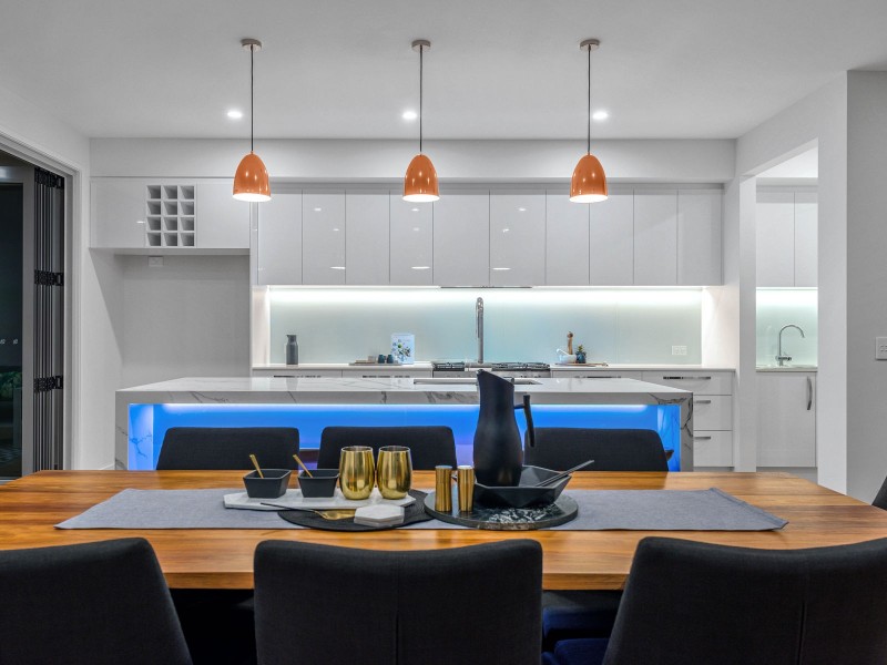 101 Lambert Road, Indooroopilly QLD 4068