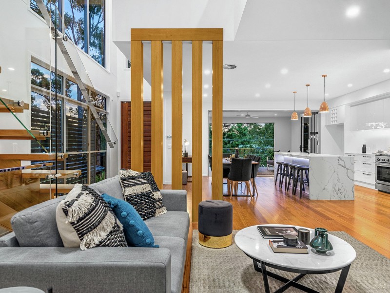 101 Lambert Road, Indooroopilly QLD 4068