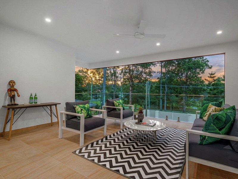 101 Lambert Road, Indooroopilly QLD 4068