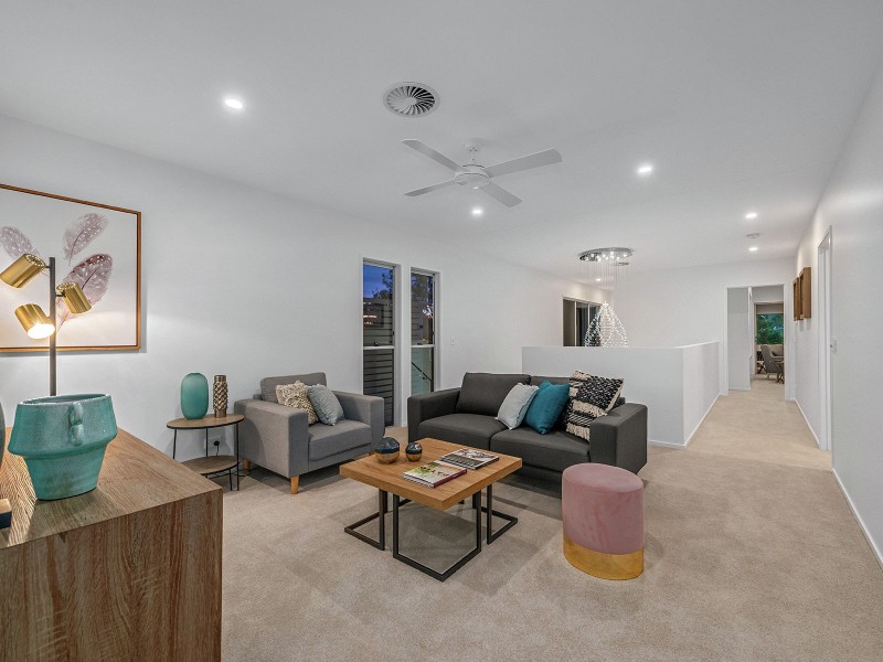 101 Lambert Road, Indooroopilly QLD 4068