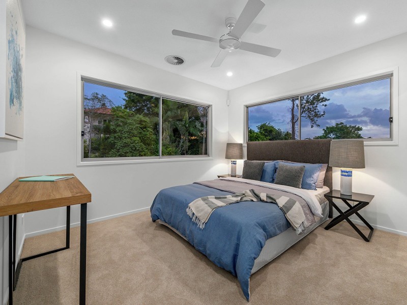 101 Lambert Road, Indooroopilly QLD 4068