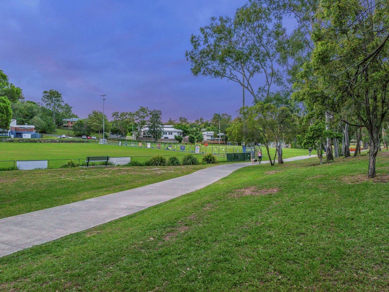 101 Lambert Road, Indooroopilly QLD 4068