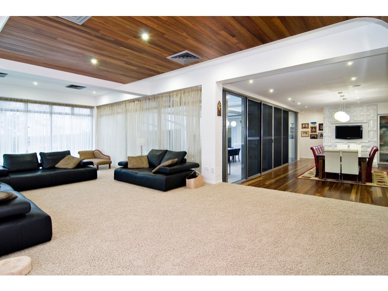 94 Minimine Street, Stafford QLD 4053