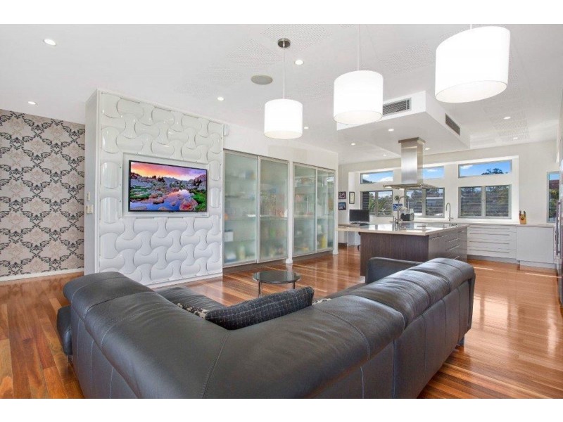 94 Minimine Street, Stafford QLD 4053