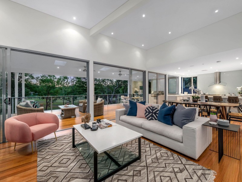 53 Castile Street, Indooroopilly QLD 4068