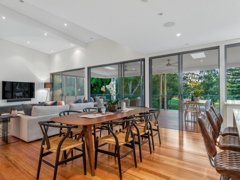 53 Castile Street, Indooroopilly QLD 4068
