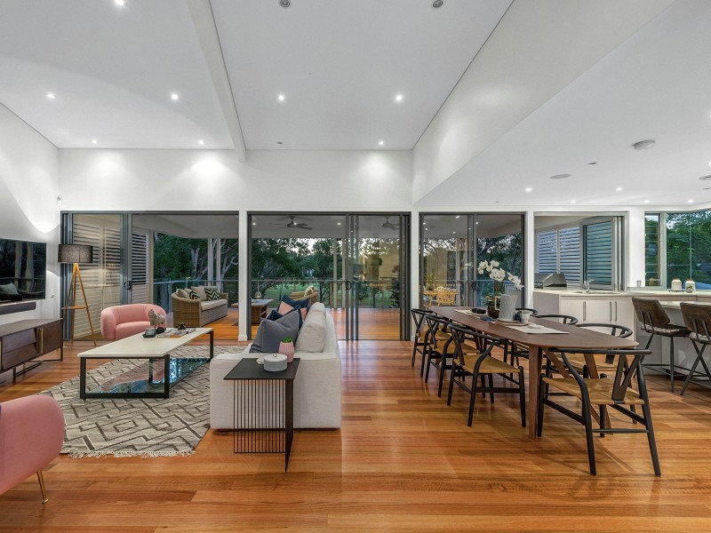 53 Castile Street, Indooroopilly QLD 4068