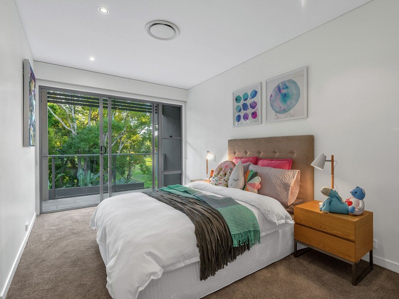 53 Castile Street, Indooroopilly QLD 4068