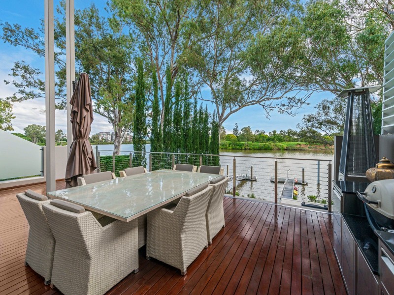 39a Feez Street, Yeronga QLD 4104