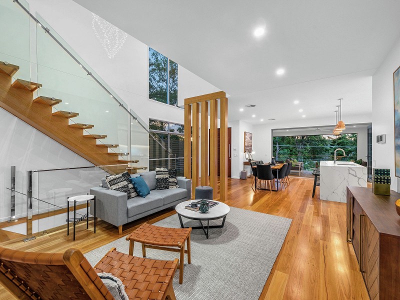 103 Lambert Road, Indooroopilly QLD 4068