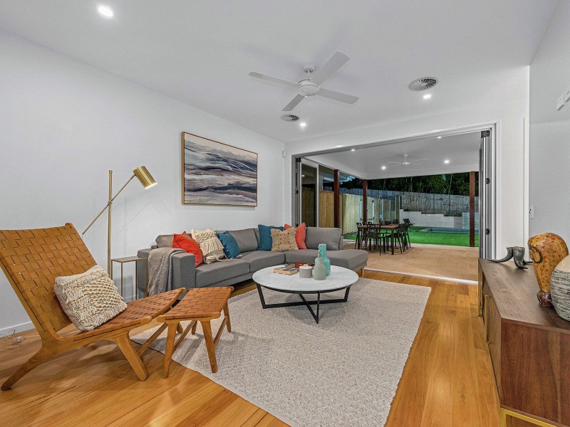 103 Lambert Road, Indooroopilly QLD 4068