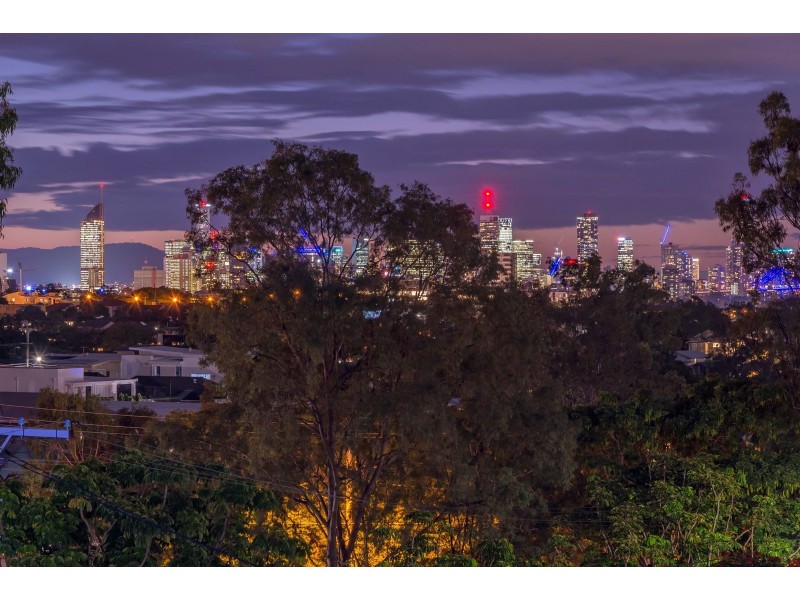22 Procyon Street, Coorparoo QLD 4151