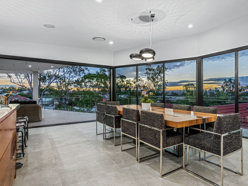 22 Procyon Street, Coorparoo QLD 4151