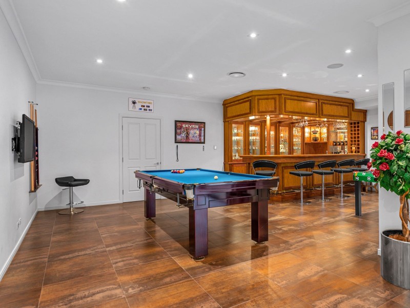 35 Edenbrooke Drive, Sinnamon Park QLD 4073