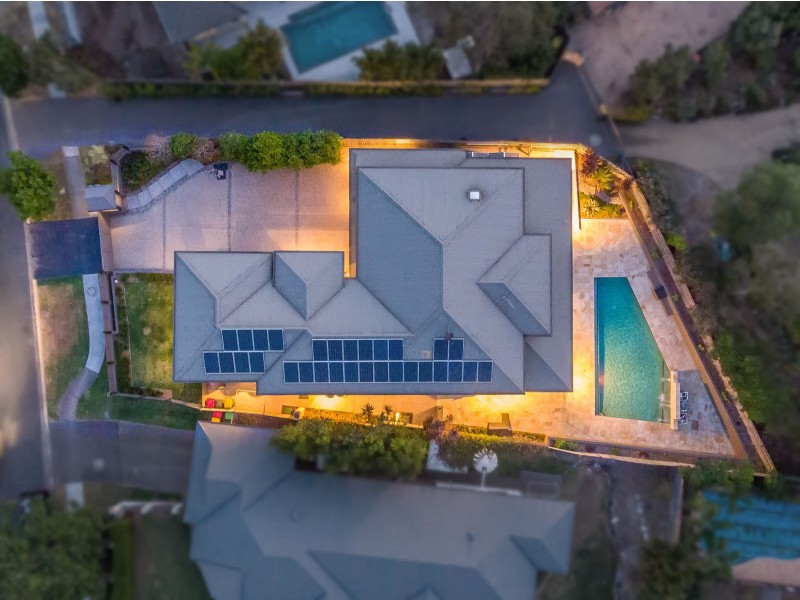 35 Edenbrooke Drive, Sinnamon Park QLD 4073