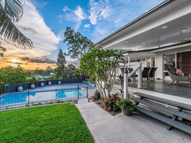 23 Lily Street, Indooroopilly QLD 4068