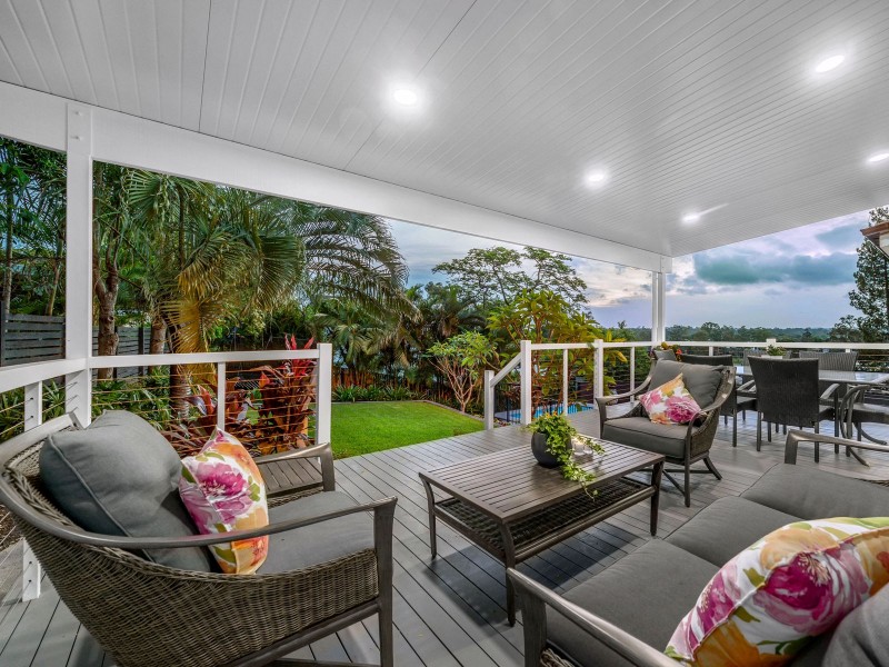 23 Lily Street, Indooroopilly QLD 4068