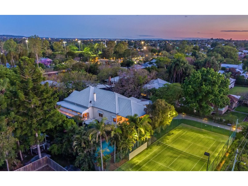 56 Victoria Avenue, Chelmer QLD 4068