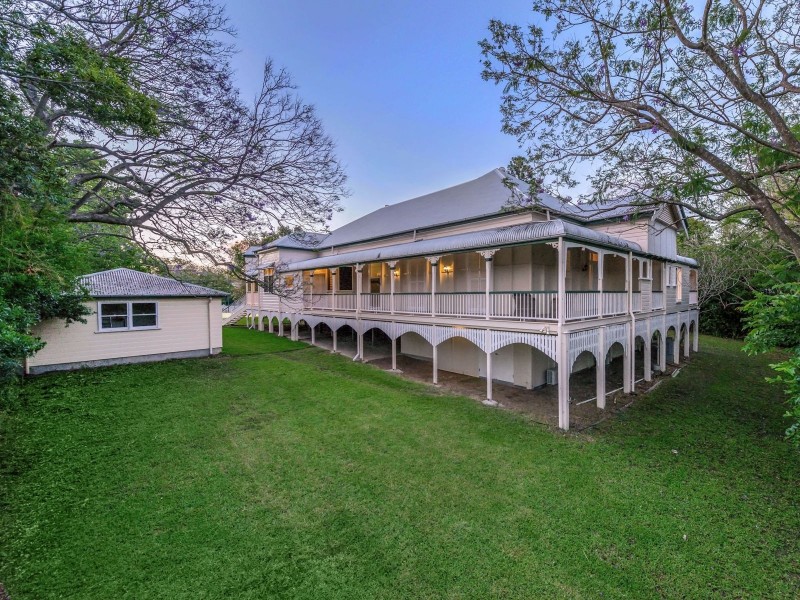 56 Victoria Avenue, Chelmer QLD 4068