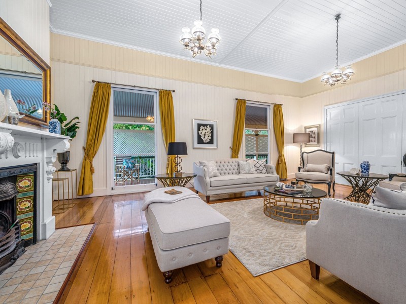 56 Victoria Avenue, Chelmer QLD 4068