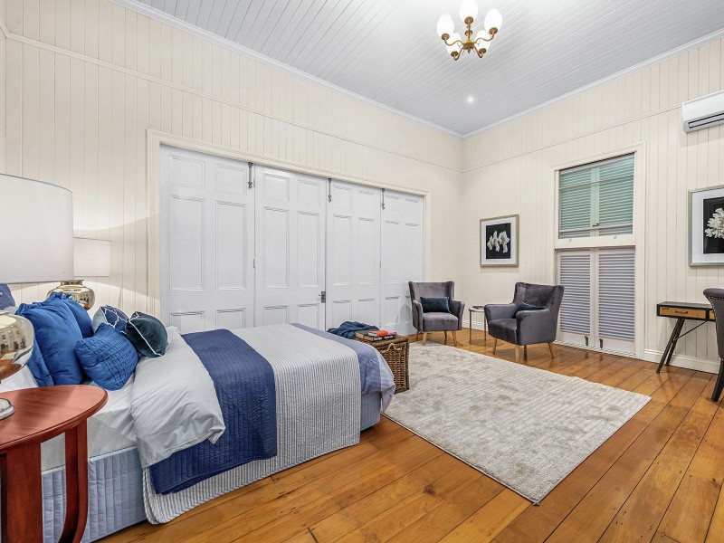 56 Victoria Avenue, Chelmer QLD 4068