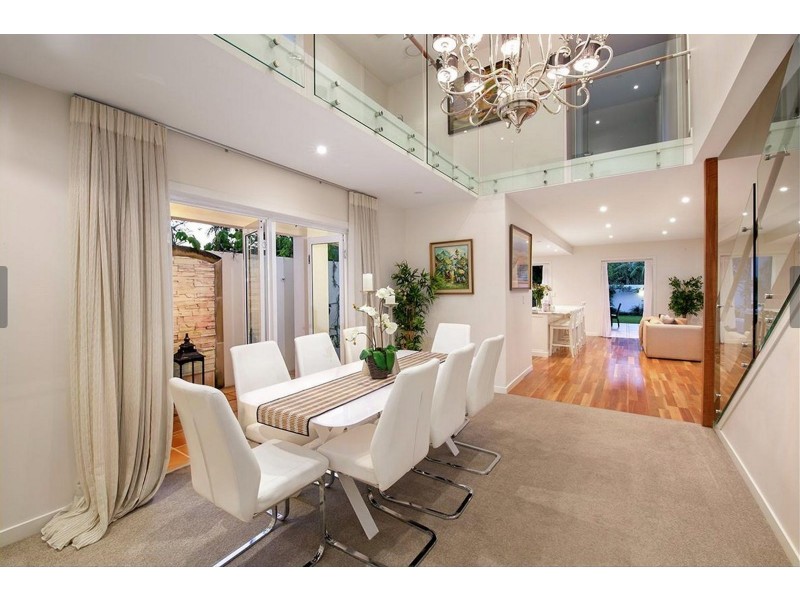 37 Twigg Street, Indooroopilly QLD 4068