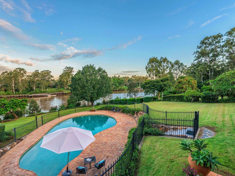 630 Jesmond Road, Fig Tree Pocket QLD 4069