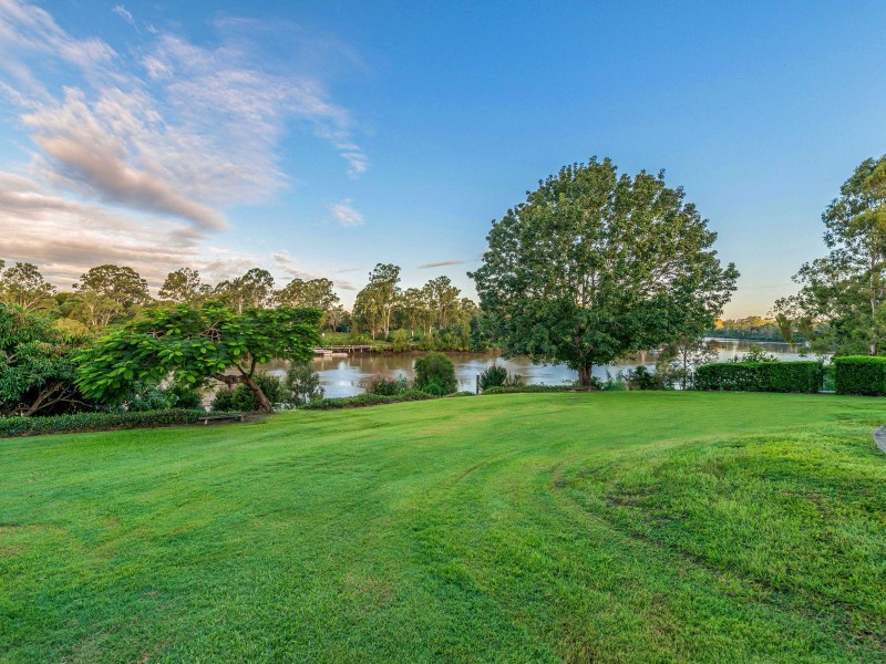 630 Jesmond Road, Fig Tree Pocket QLD 4069