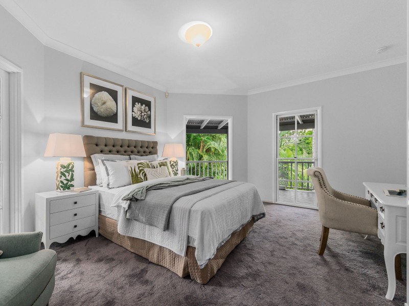 46 Instow Street, Yeronga QLD 4104