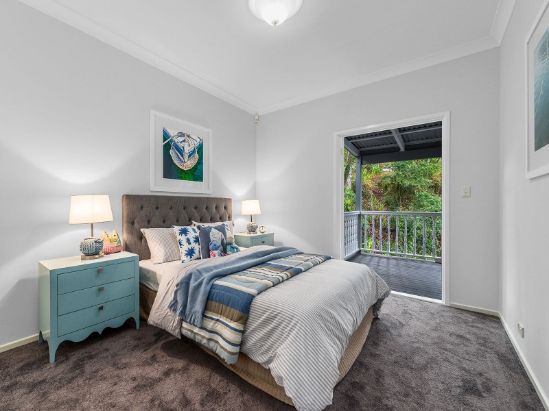 46 Instow Street, Yeronga QLD 4104