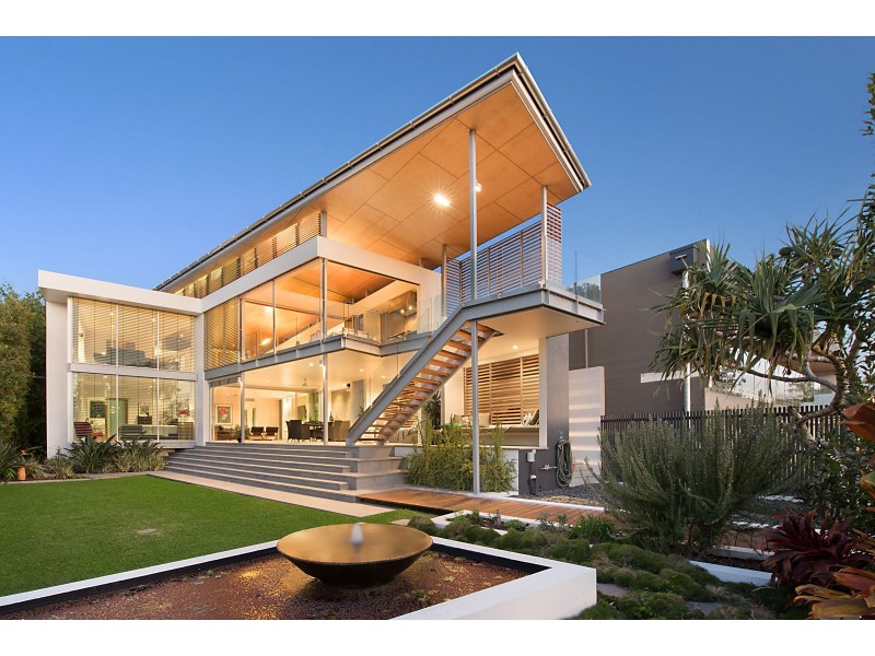 41 Brisbane Corso, Fairfield QLD 4103