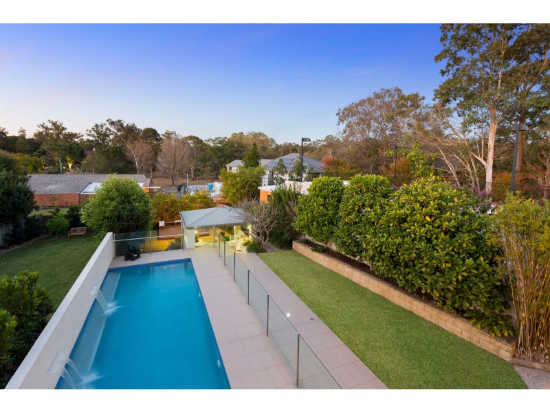 168 Harts Road, Indooroopilly QLD 4068